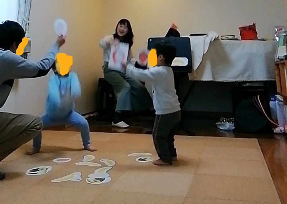 安佐南区伴南(こころ)森山美紀ピアノ音楽教室♪リトミック