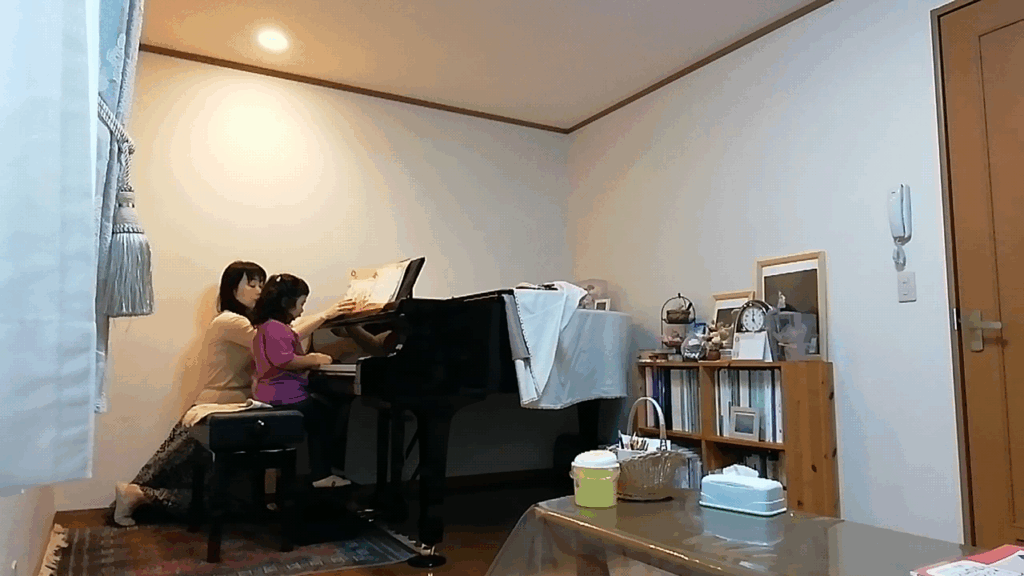 安佐南区伴南・石内北(こころ)森山美紀ピアノ音楽教室ピアノレッスン