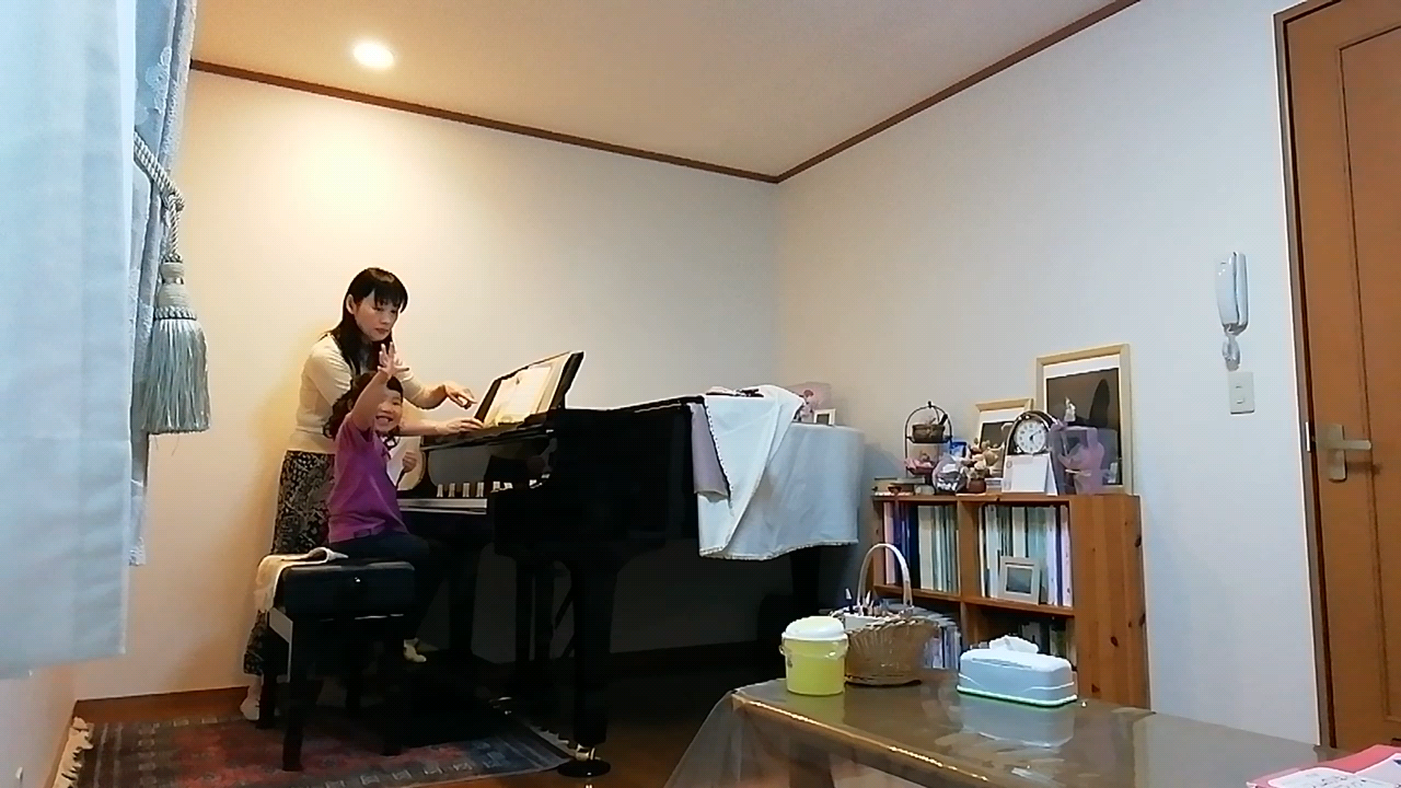 安佐南区伴南・石内北(こころ)森山美紀ピアノ音楽教室ピアノレッスン