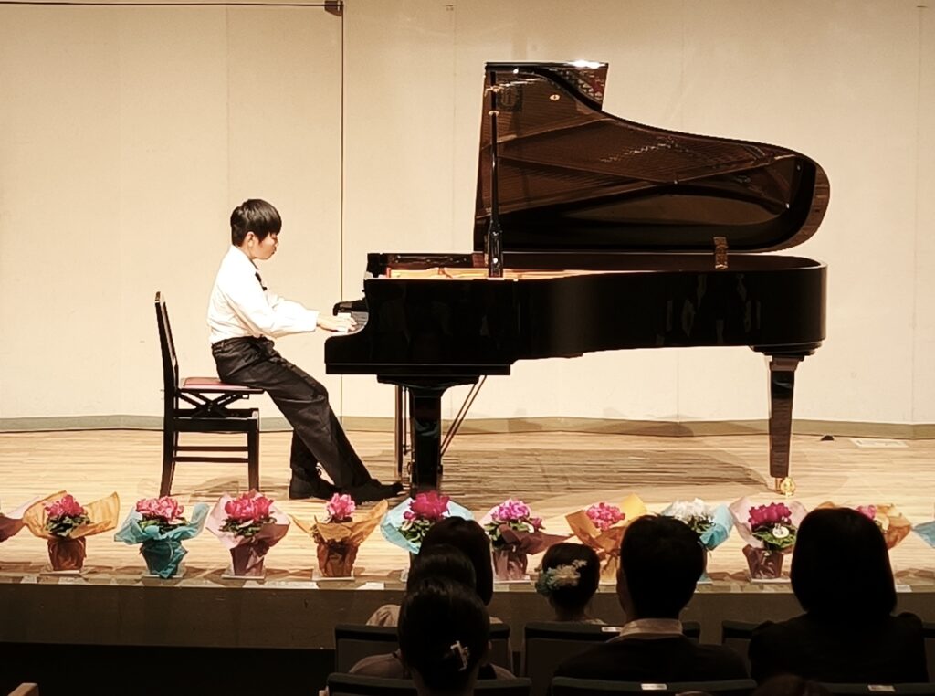 安佐南区伴南・石内北(こころ)森山美紀ピアノ音楽教室♪