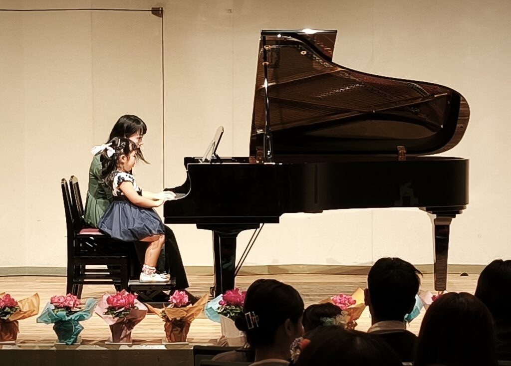 安佐南区伴南・石内北(こころ)森山美紀ピアノ音楽教室♪
